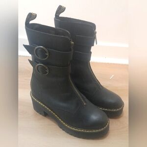 Dr.Martens boots black platform boots doc martens buckle boots